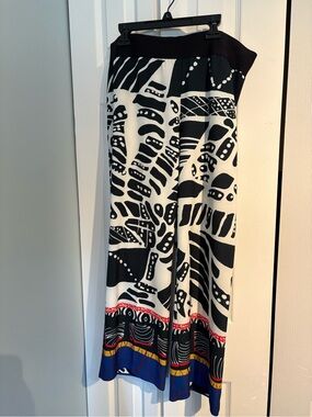 Black & White Patternedpalazzo pants with Colorful Hem